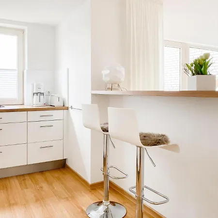 Lägenhet Ferienwohnung Kastanienallee *